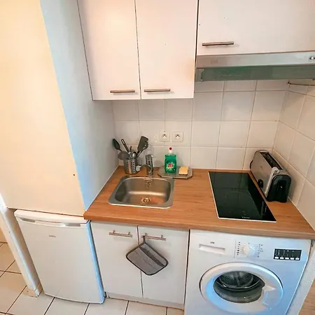 Charming And Bright Studio 10min From Bordeaux